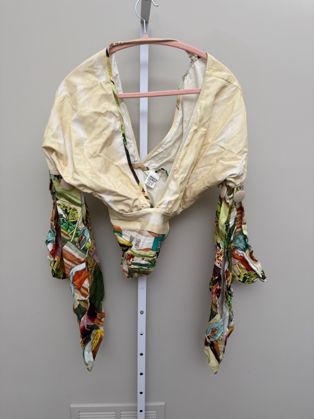 Printed Tie-Front Silk-Like Wrap Top in Cream and Multicolor size XS